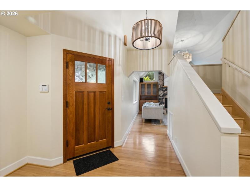 Entrance/Foyer