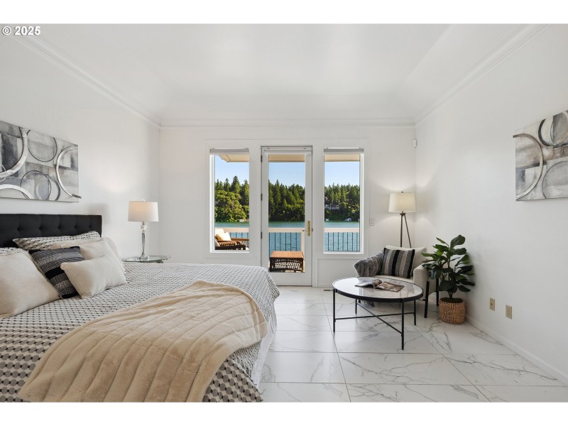 Owner's Suite Bedroom
