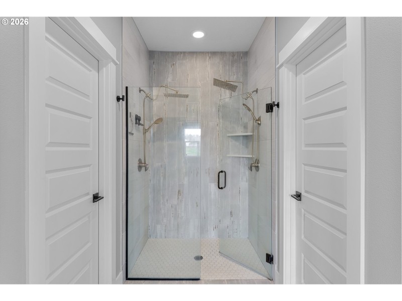 Bathroom, Attached
