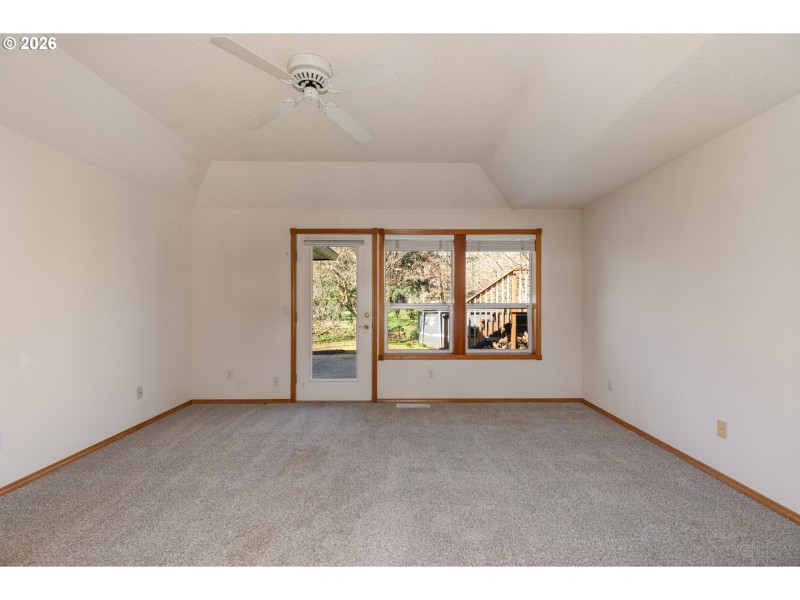 Bedroom, Primary