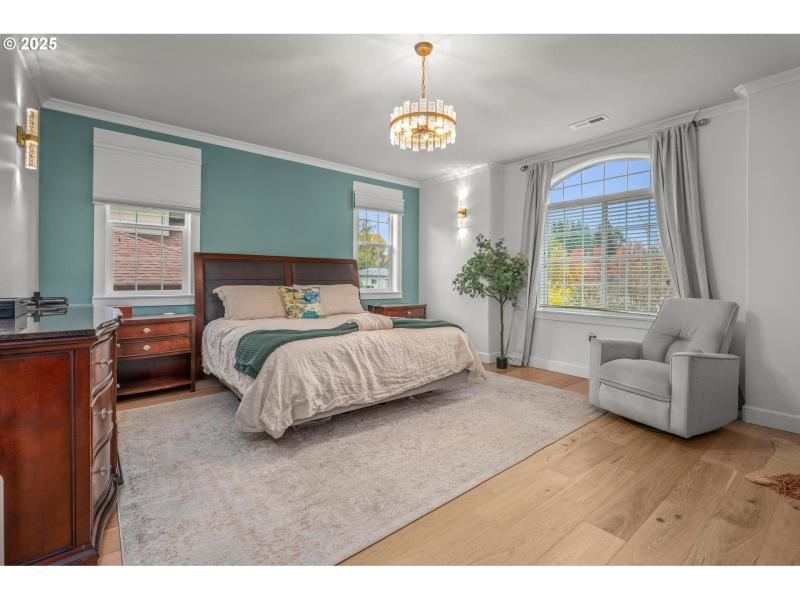 Bedroom, Owner's Suite