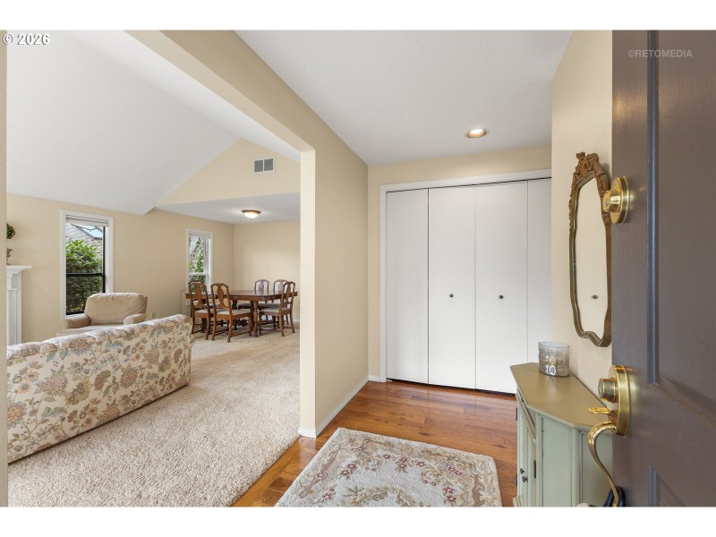 Entrance/Foyer