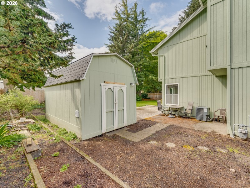 Shed