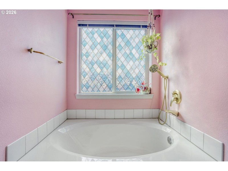 Bathroom, Attached