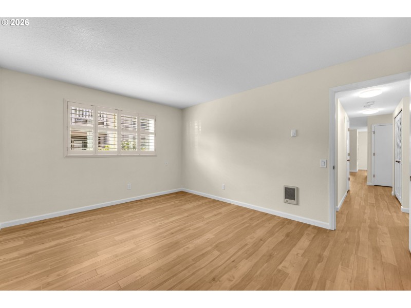 Bedroom, Primary