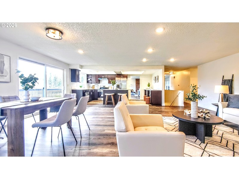 Living Room/Dining Room