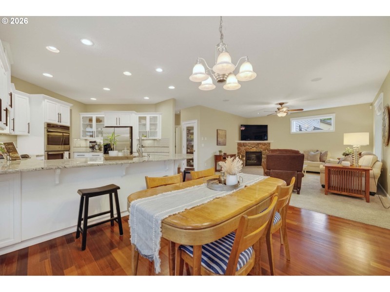 Kitchen/Nook