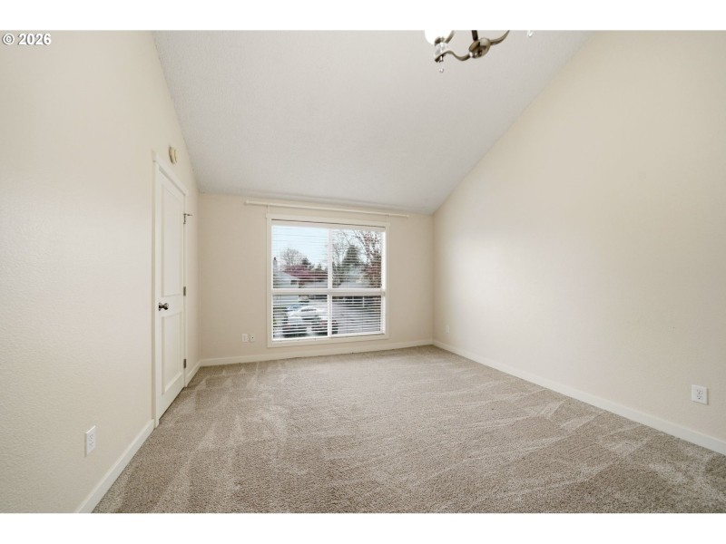 Bedroom, Primary