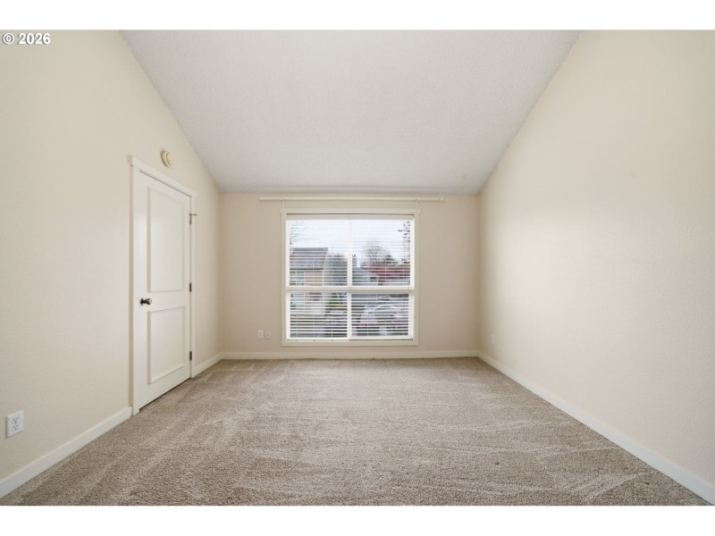 Bedroom, Primary