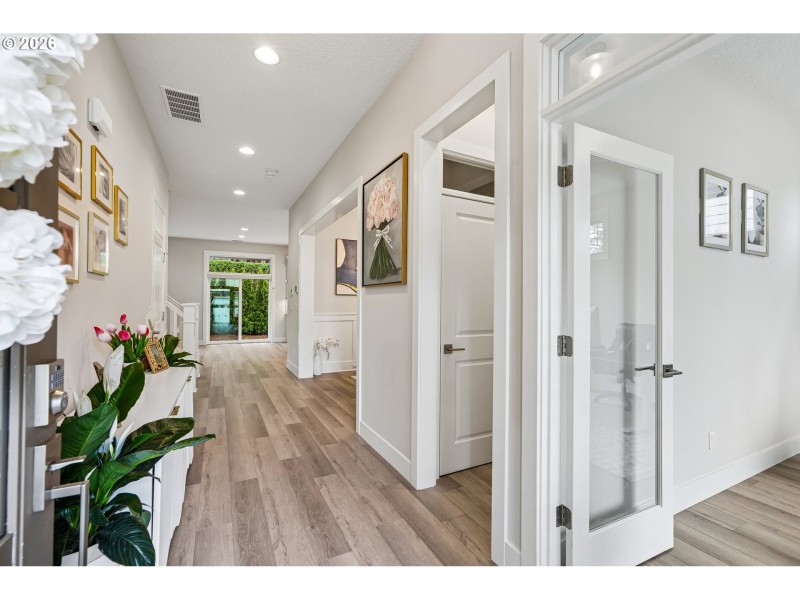 Entrance/Foyer