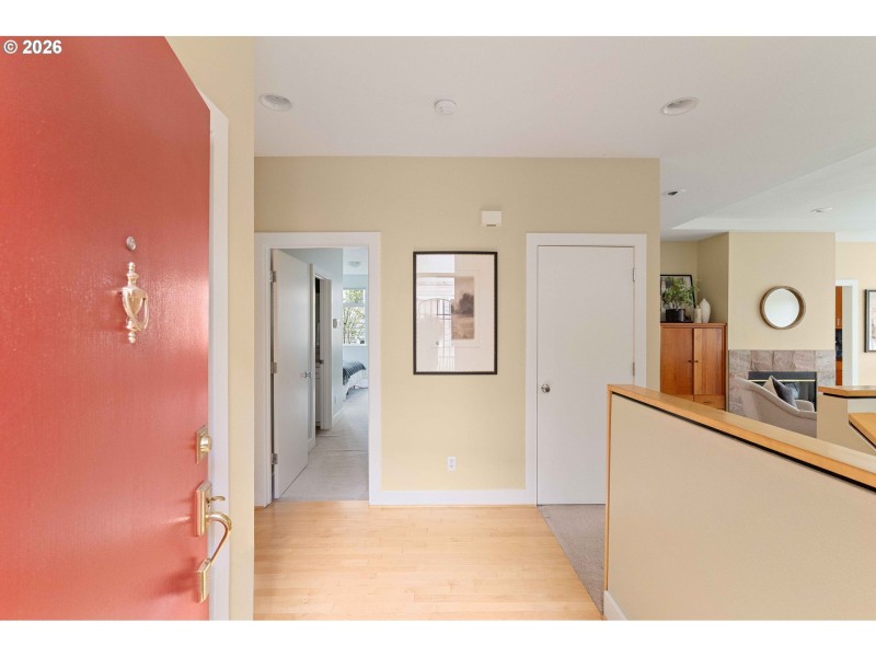 Entrance/Foyer