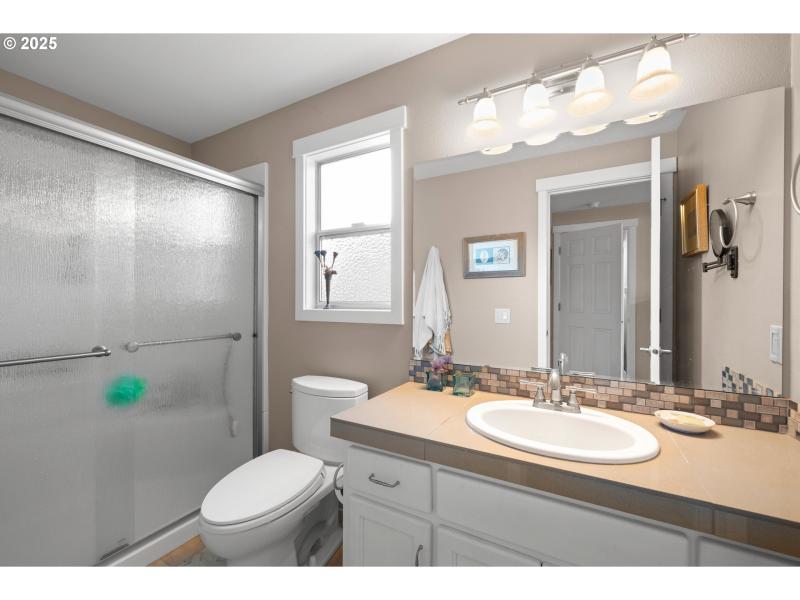 Owner's Suite Bathroom