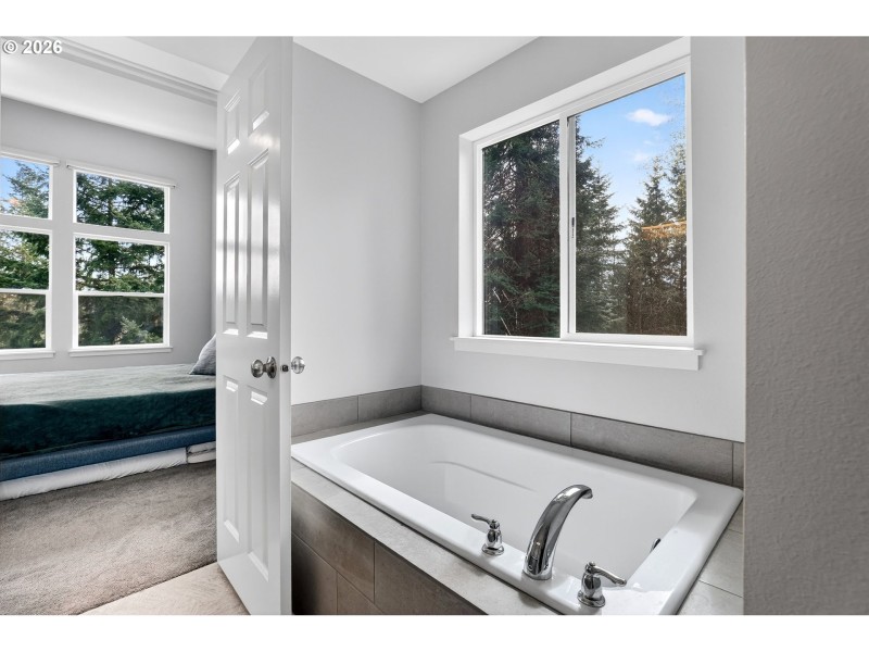 Bathroom, Attached