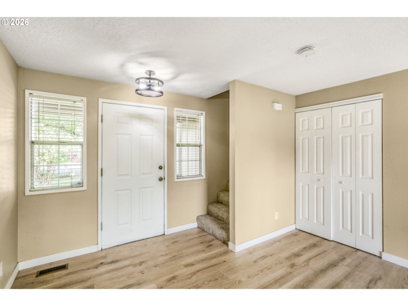 Entrance/Foyer