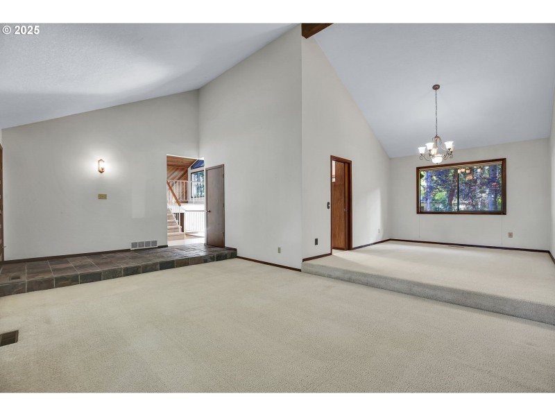 Living Room/Dining Room