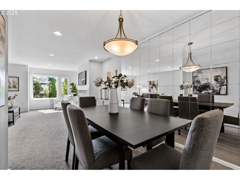 Living Room/Dining Room