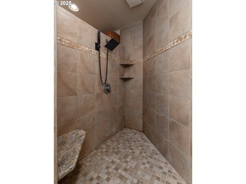Bathroom, Attached