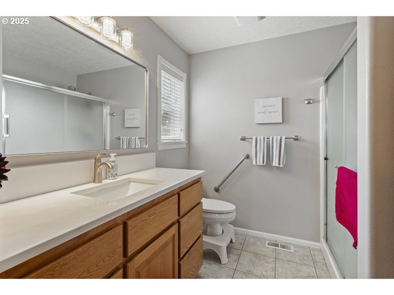 Owner's Suite Bathroom