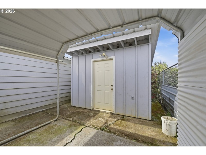 Shed