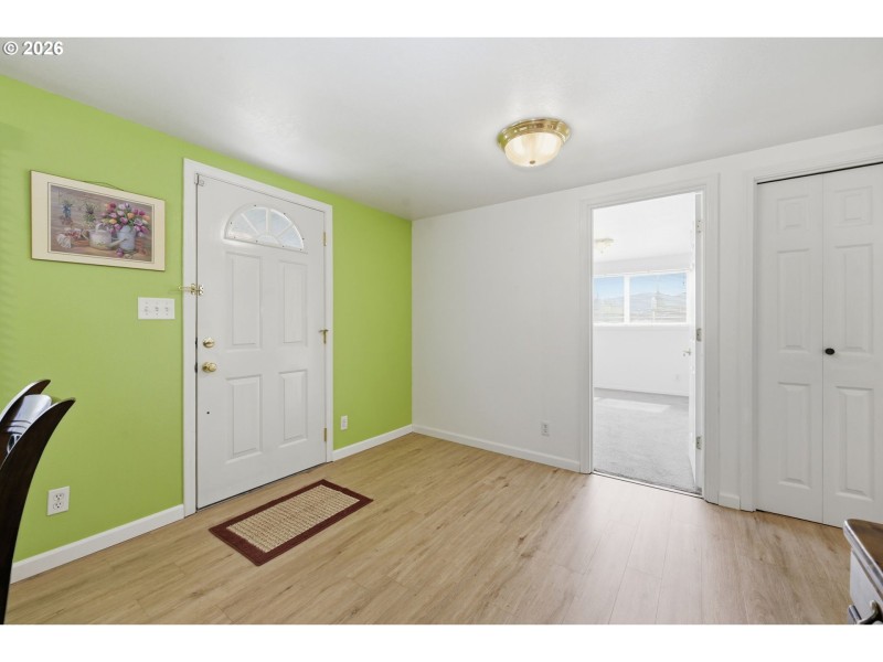 Entrance/Foyer