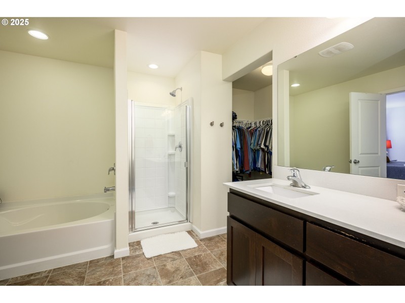 Owner's Suite Bathroom