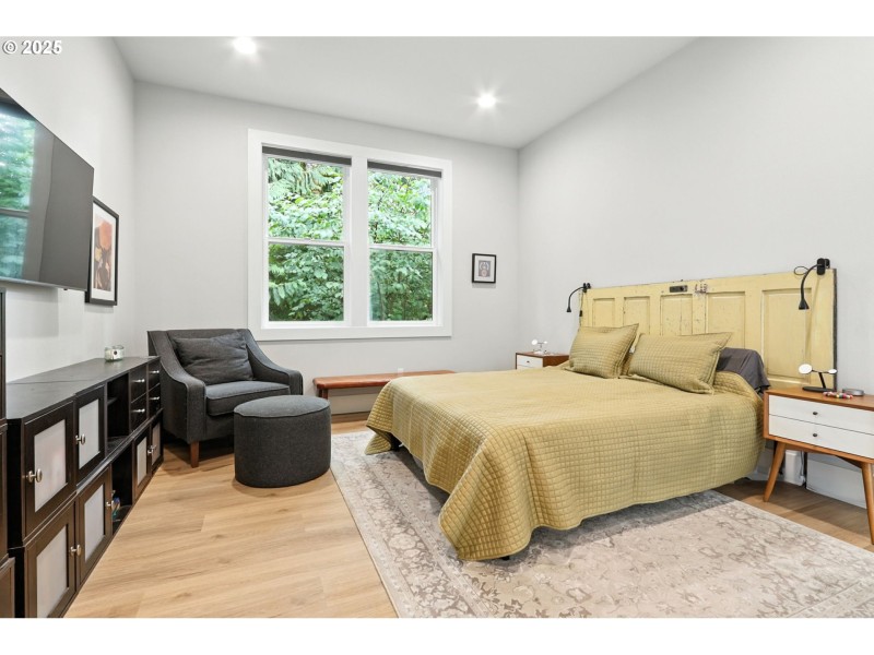 Bedroom, Owner's Suite