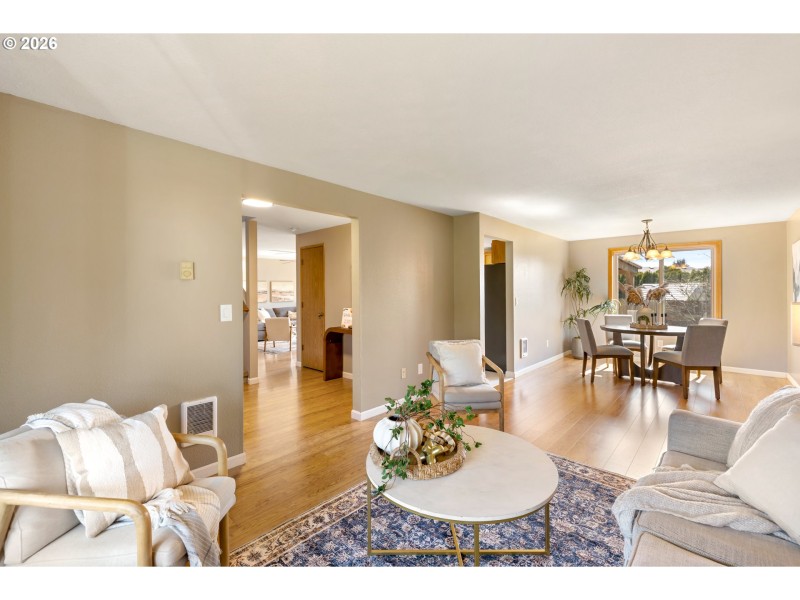 Living Room/Dining Room
