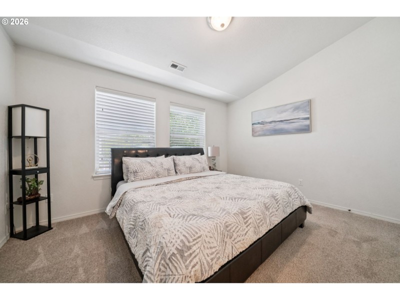 Bedroom, Primary
