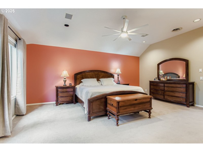 Bedroom, Owner's Suite