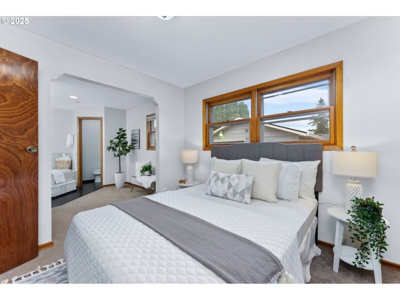 Owner's Suite Bedroom