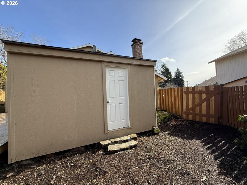 Shed