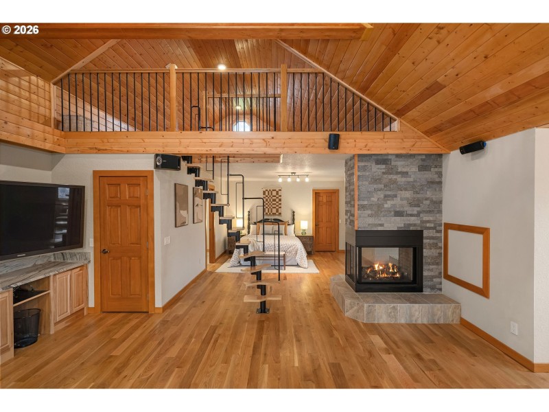 Guest Quarters