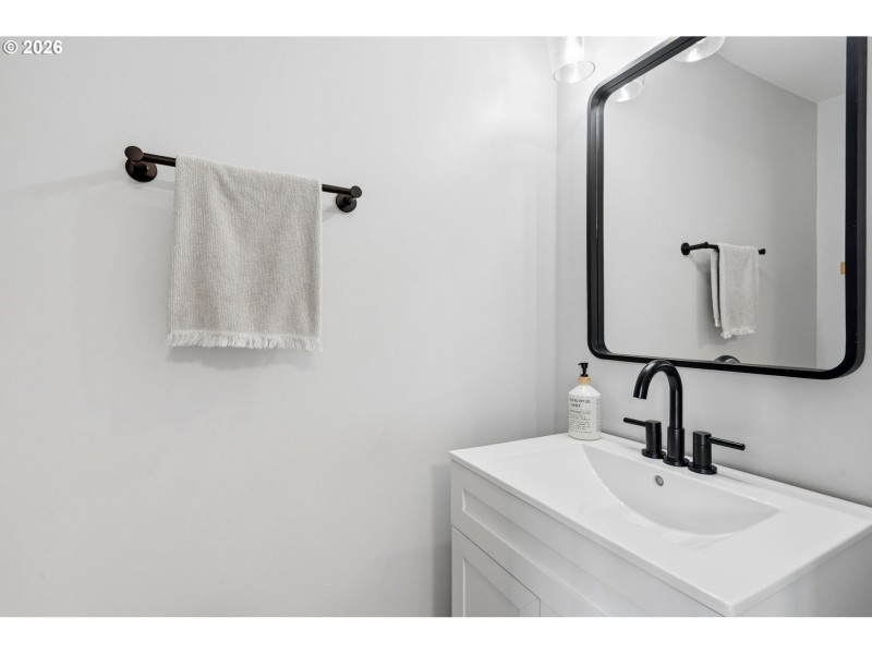 Bathroom, Attached