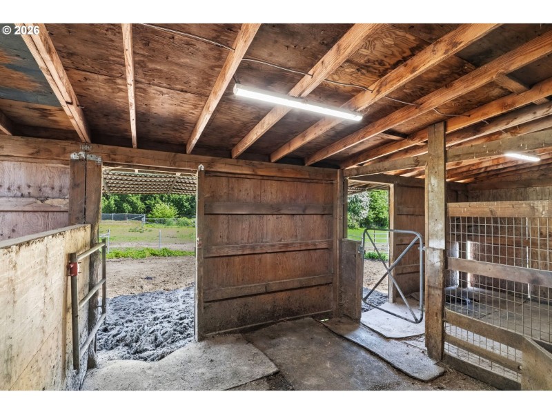 Barn