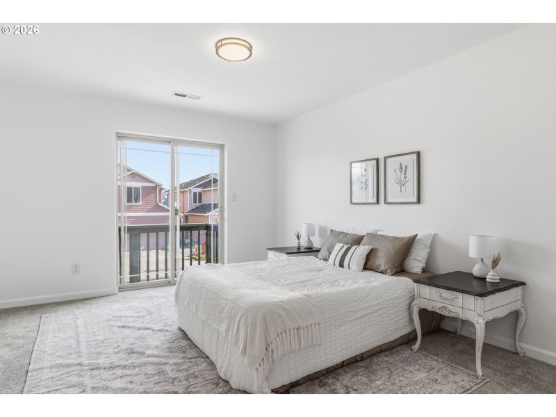 Bedroom, Primary