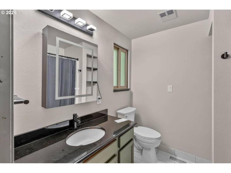 Owner's Suite Bathroom