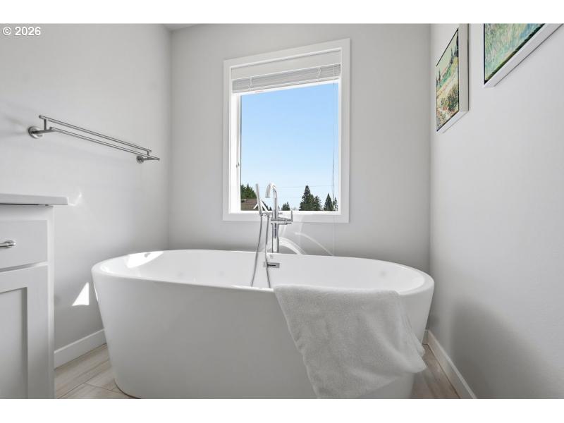 Bathroom, Attached