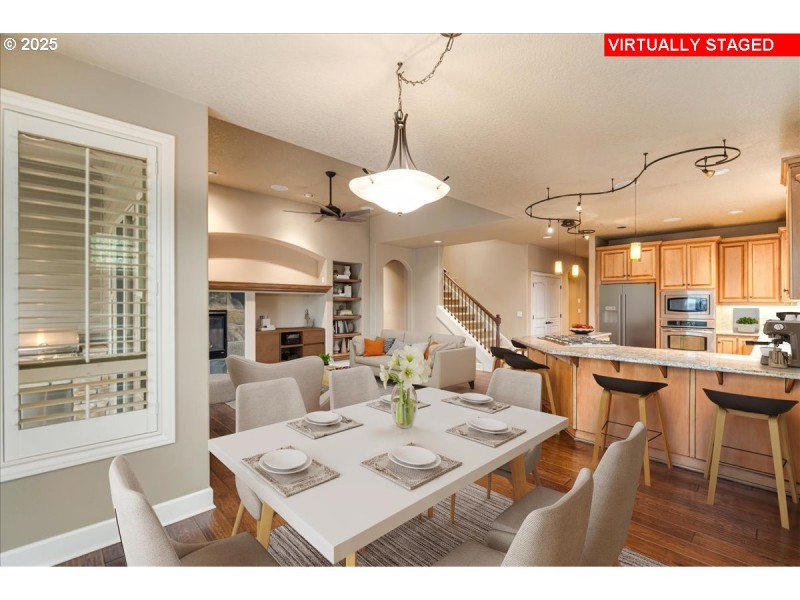 Living Room/Dining Room