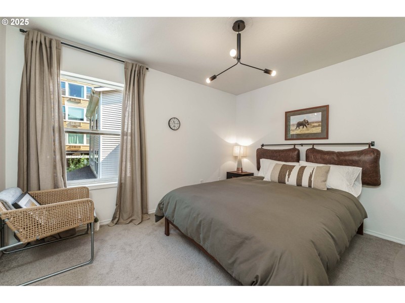 Bedroom, Owner's Suite