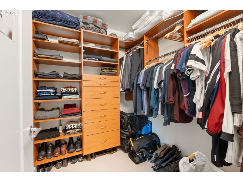 Bedroom, Owner's Suite