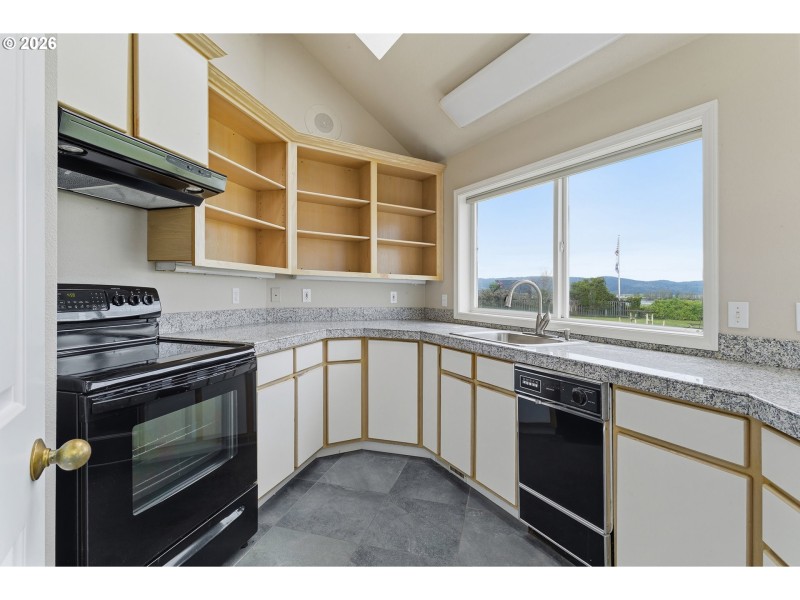Butler's Pantry