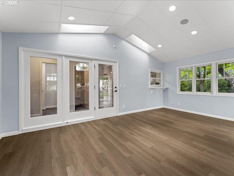 Bedroom, Owner's Suite