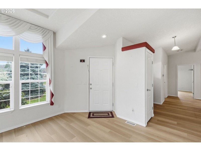 Entrance/Foyer