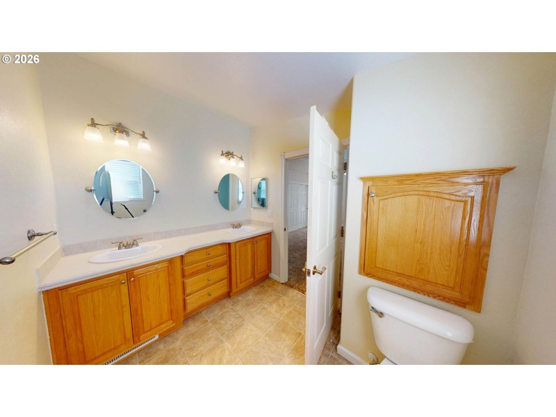 Attached Bathroom #2