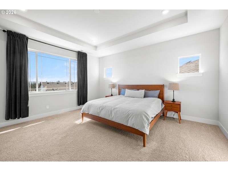 Bedroom, Primary