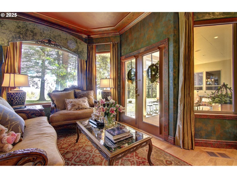 Owner's Suite Bedroom