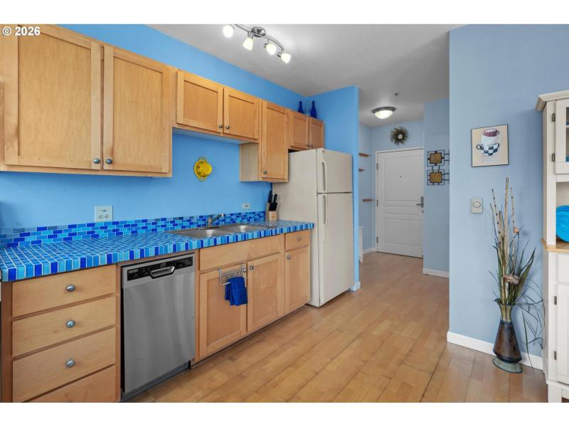 Kitchen/Outside