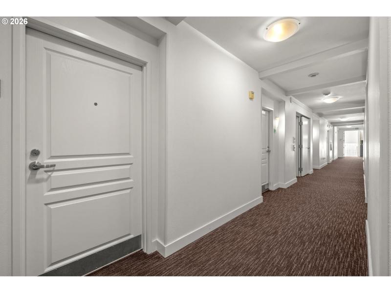 Entrance/Foyer