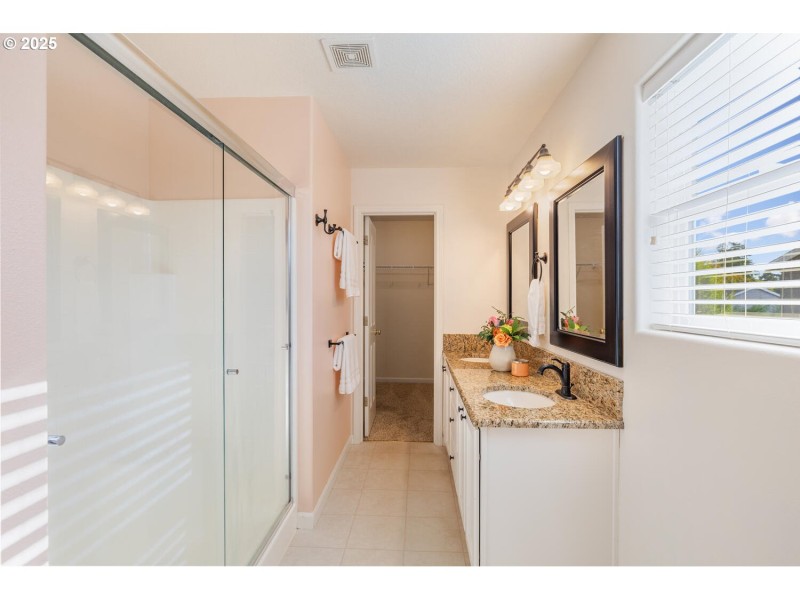 Owner's Suite Bathroom