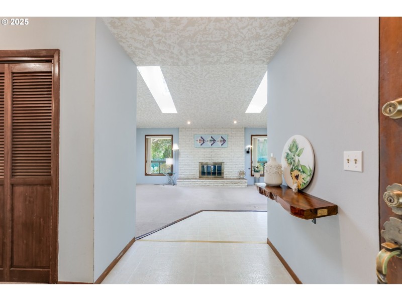 Entrance/Foyer